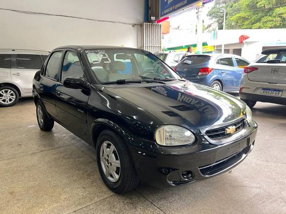 CHEVROLET CLASSIC 1.0 MPFI SPIRIT 8V FLEX 4P MANUAL CHEVROLET CLASSIC 1.0 MPFI SPIRIT 8V FLEX 4P MANUAL